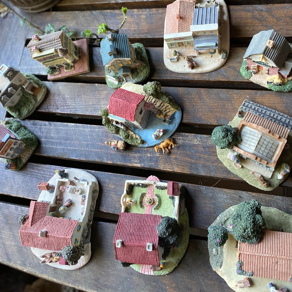 $5 ONLY. Small village for sale by Emporium Weinstocks
